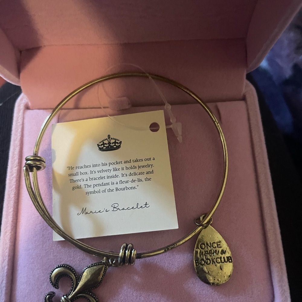 Gold Fleur-de-lis Charm Bracelet Once Upon a  Bookclub
